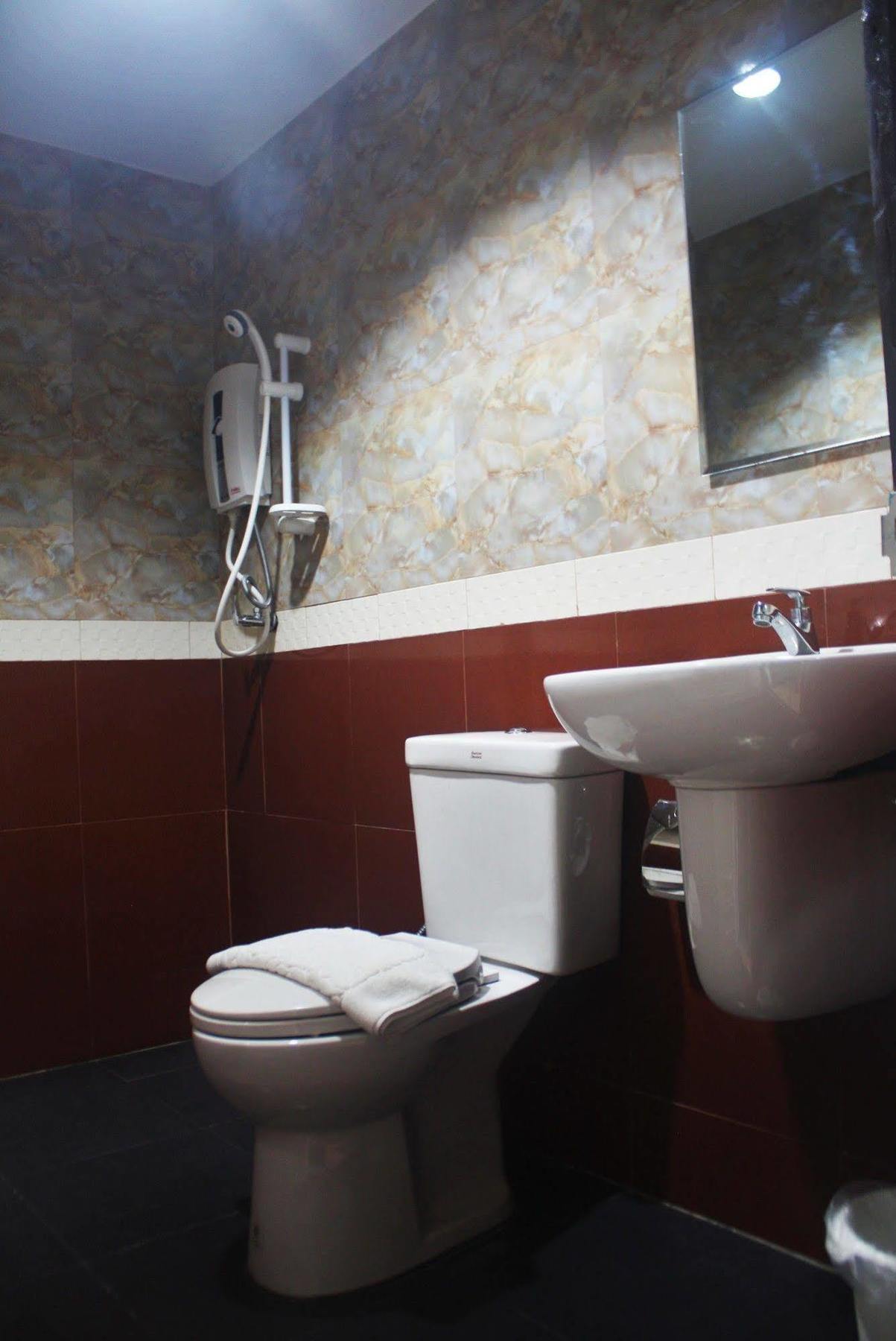 Metro Hotel & Spa Thung Song Ngoại thất bức ảnh